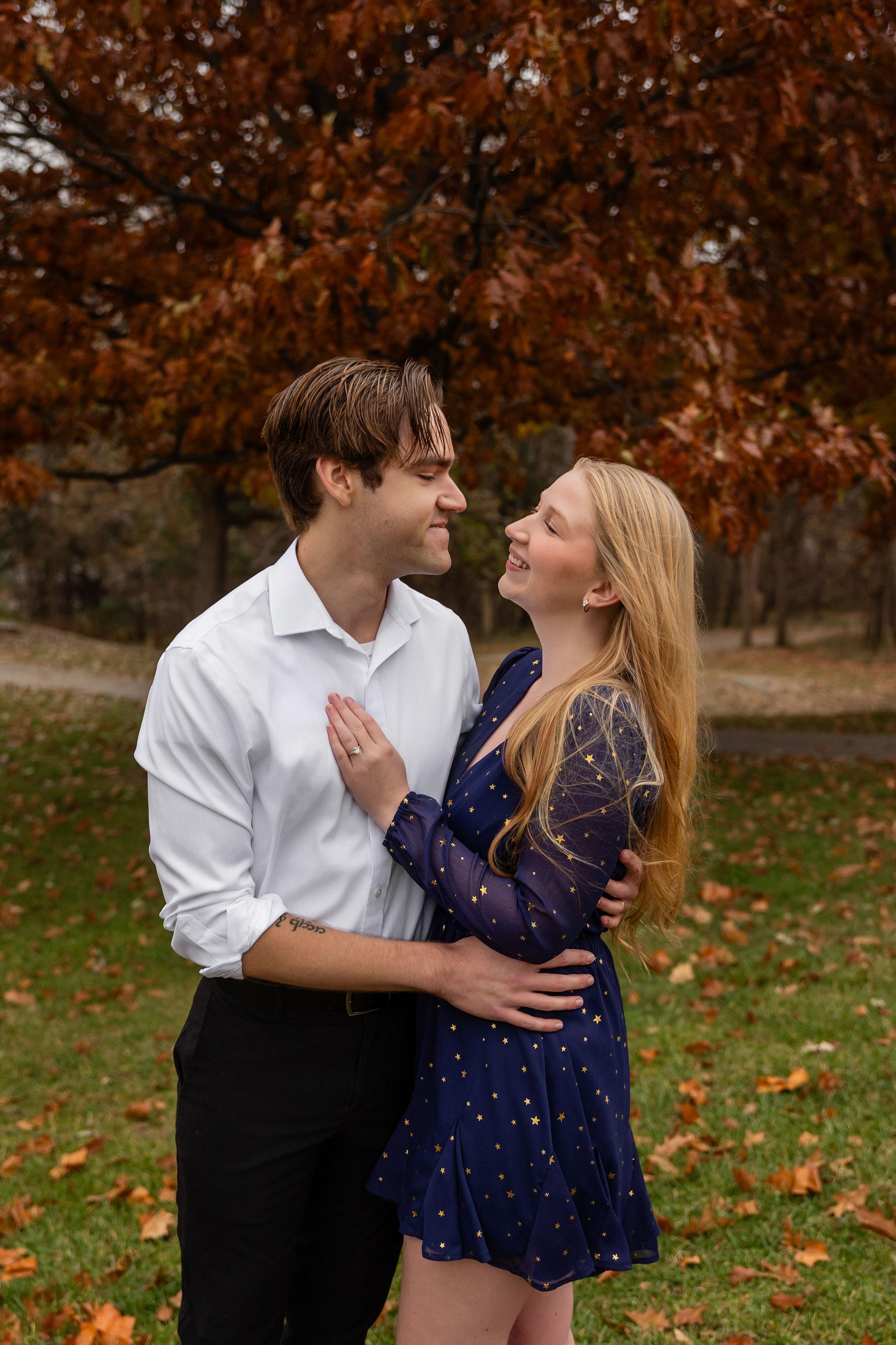 Engagement photo 34.