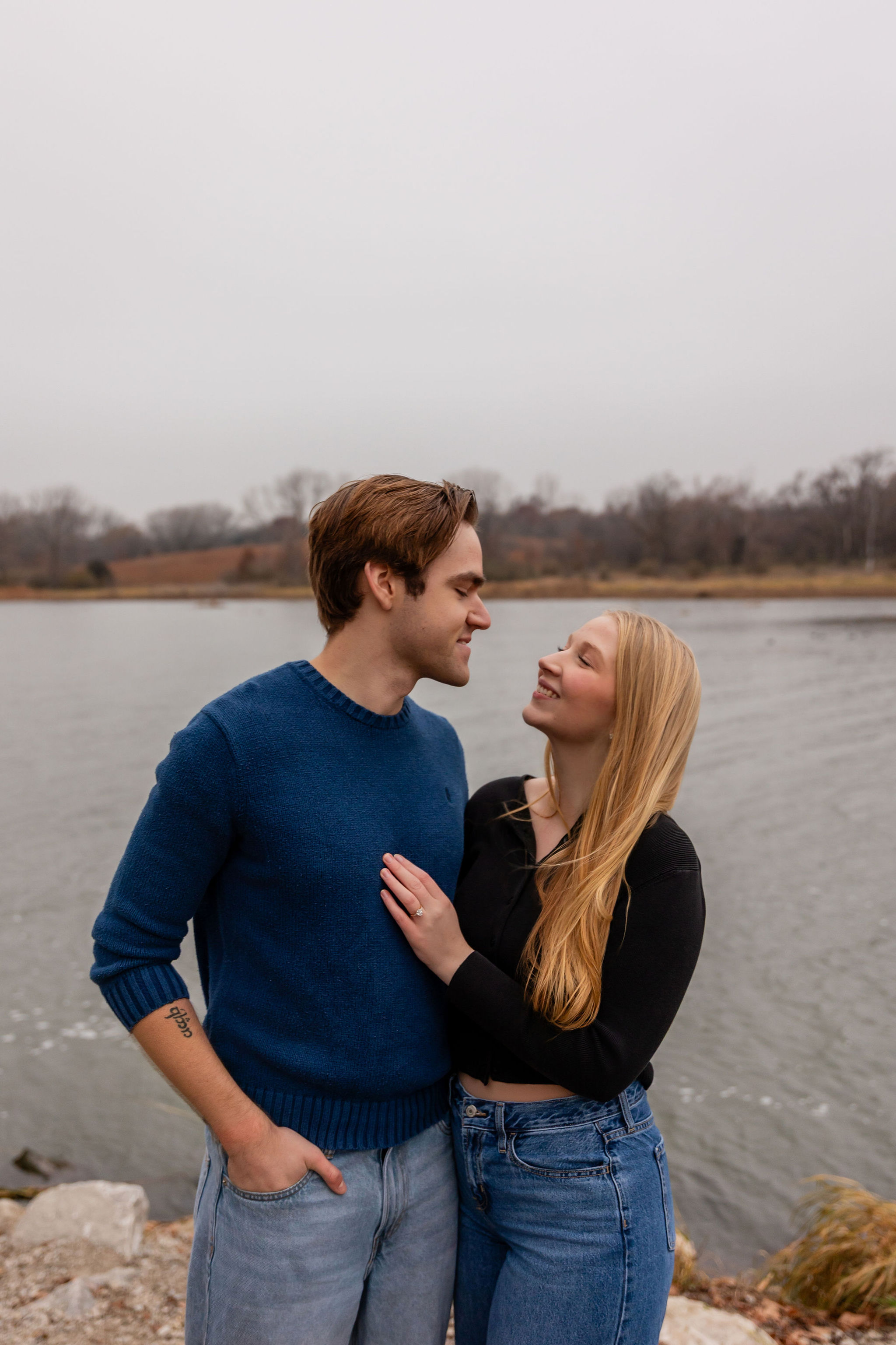 Engagement photo 29.